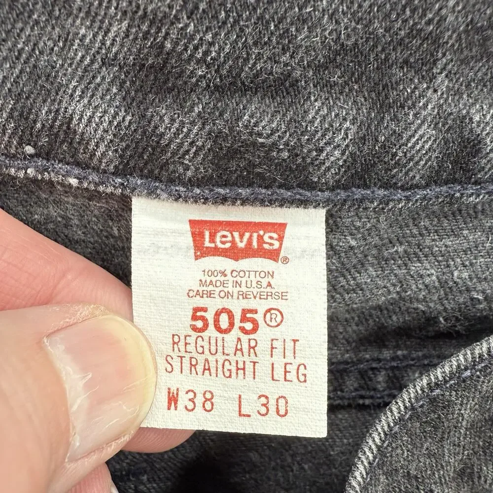 Levis please feel
